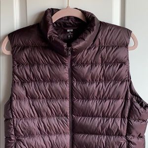 Uniqlo Ultra-light Down Dark Purple Vest